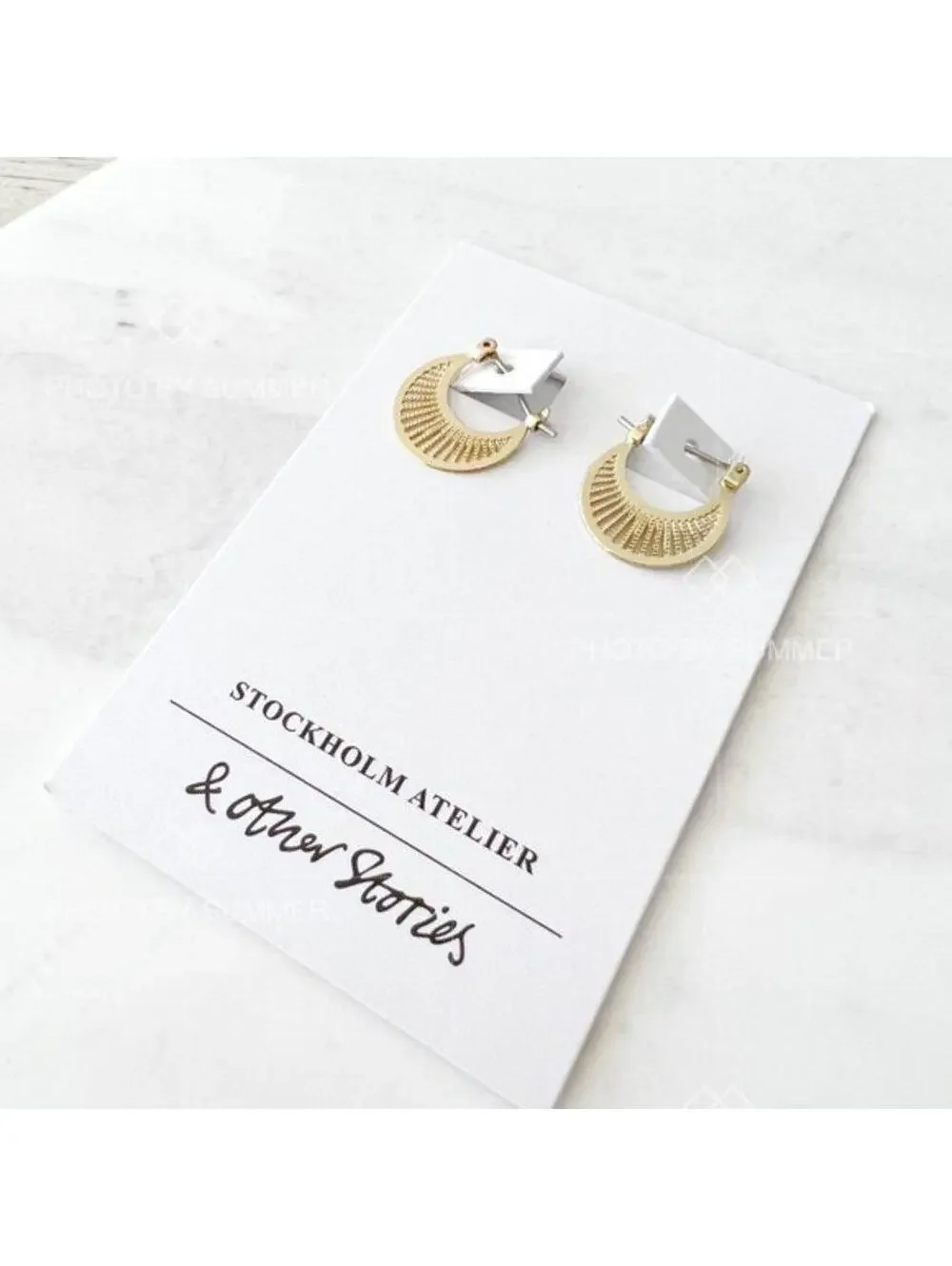 & Other Stories Ray Hoop Earrings Gold